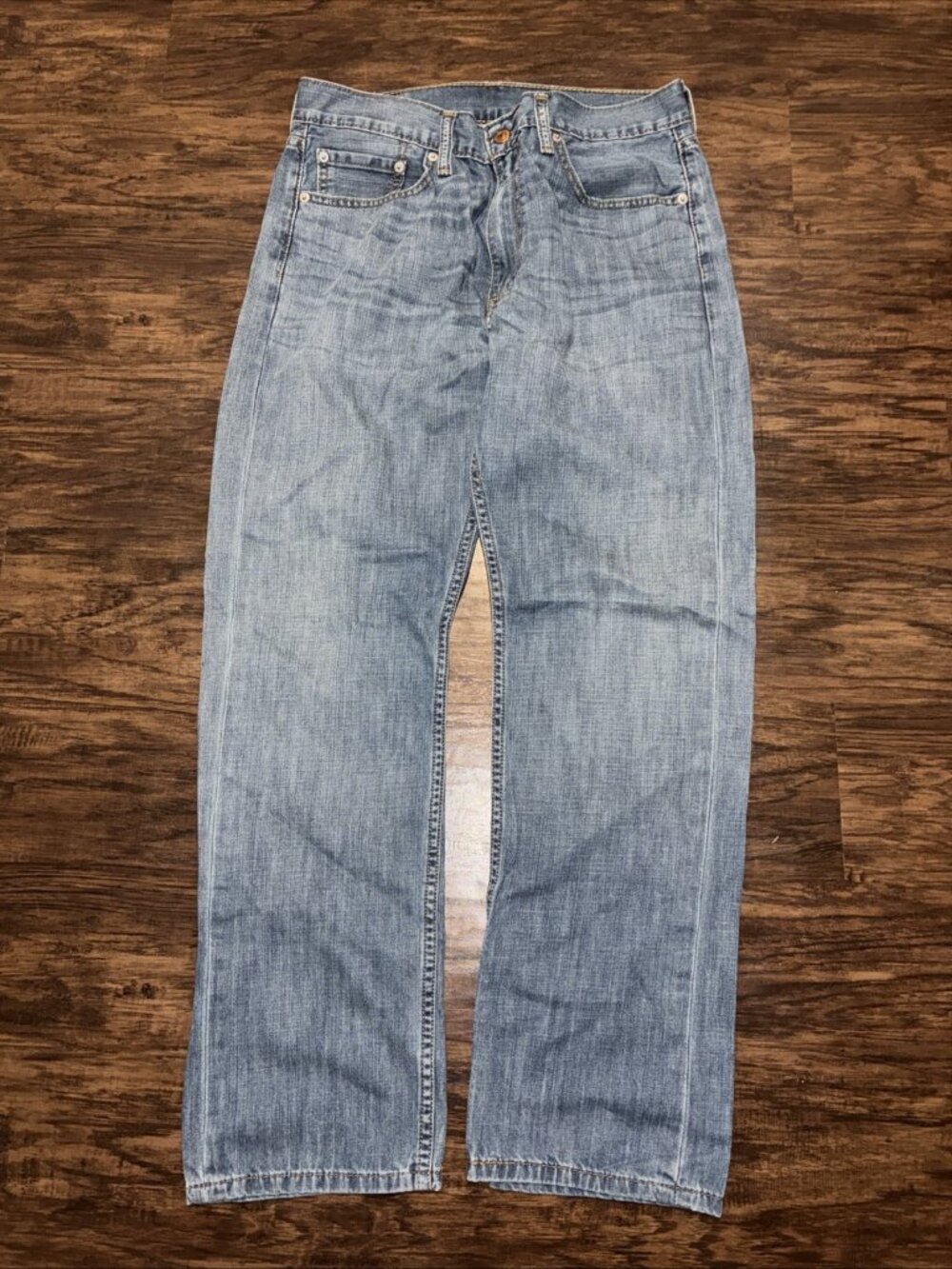 Levis 505 Denim Jeans Men’s Tagged 33x30 Light Wash Regular Fit Small Stain